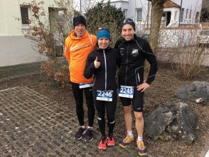 Drei schnelle Halbmarathonis: Heinz Treimer, Manuela Müller und Daniel Treimer (v.l.n.r.)